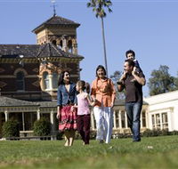 Rippon Lea House and Gardens - Schoolies Week Accommodation