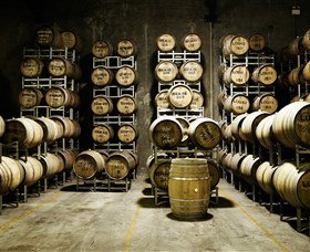 Logan Wines - Schoolies Week Accommodation 1