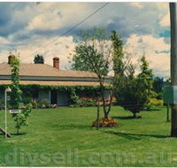 Tumut Valley Violets - Schoolies Week Accommodation