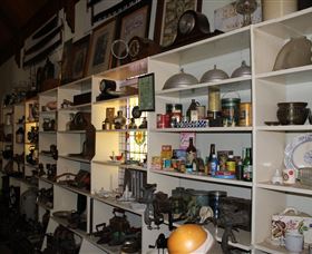 Batlow Historical Society - Schoolies Week Accommodation 1