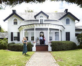 Baxter VIC Schoolies Week Accommodation