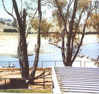 Hume Park - for Day Visitors - Schoolies Week Accommodation