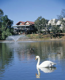 Avon River - Schoolies Week Accommodation 3