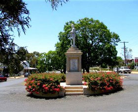 Goombungee War Memorial - Schoolies Week Accommodation 0