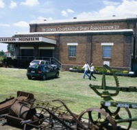 Clifton Historical Museum - Schoolies Week Accommodation