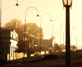 Uralla Heritage Walk - Schoolies Week Accommodation 0