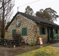 Crofters Cottage - Schoolies Week Accommodation