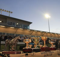 Bathurst Harness Racing Club - Schoolies Week Accommodation