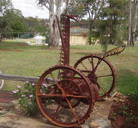 Yarraman Heritage Centre - Schoolies Week Accommodation 11