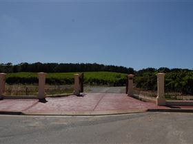 Grancari - Schoolies Week Accommodation 1
