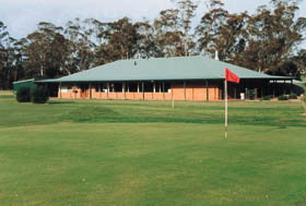 Echunga Golf Club Incorporated - Schoolies Week Accommodation 0