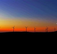 Starfish Hill Windfarm - Schoolies Week Accommodation