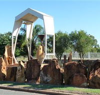 Jericho Crystal Trumpeters - Schoolies Week Accommodation