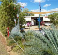 Mount Surprise Gems - Schoolies Week Accommodation
