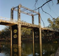 The Historic Barwon Bridge - Schoolies Week Accommodation