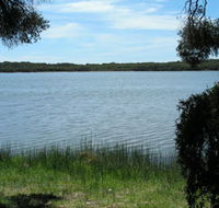 Lake Fellmongery Ski Lake - Schoolies Week Accommodation