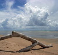 Toolakea Beach - Schoolies Week Accommodation
