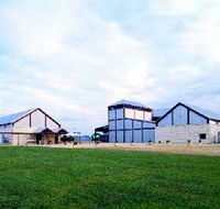 Penley Estate - Schoolies Week Accommodation