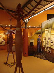 The Quinkan And Regional Cultural Centre - Schoolies Week Accommodation 3