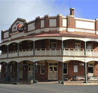 Royal Hotel Weethalle - Schoolies Week Accommodation