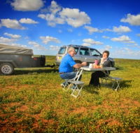 Long Paddock - Cobb Highway Touring Route - Schoolies Week Accommodation