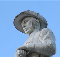 Sarina War Memorial - Schoolies Week Accommodation