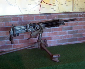 Woodpecker Gun - Schoolies Week Accommodation 0