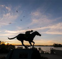 Black Caviar Statue - Schoolies Week Accommodation