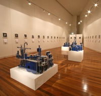 Wagga Wagga Art Gallery - Schoolies Week Accommodation