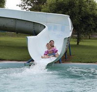 Albury Swim Centre - Schoolies Week Accommodation