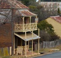 Village walking track - Schoolies Week Accommodation