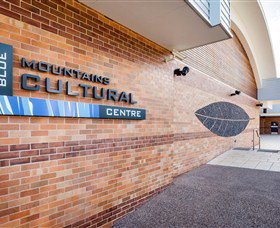 Blue Mountains Cultural Centre - Schoolies Week Accommodation 4