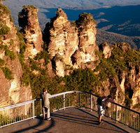 Echo Point lookout Three Sisters - Schoolies Week Accommodation