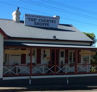 Rick Rutherfords Country Gallery - Schoolies Week Accommodation