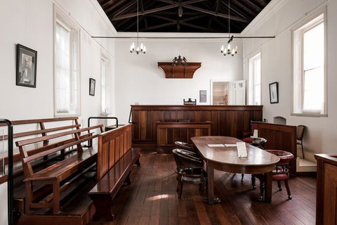 Old Court House Law Museum - Schoolies Week Accommodation 1