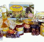 MacNuts WA Shop and Factory - Schoolies Week Accommodation