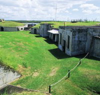 Fort Lytton - Schoolies Week Accommodation