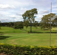 Logan City Golf Club - Schoolies Week Accommodation