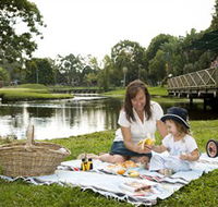 Doug Larsen Park - Schoolies Week Accommodation