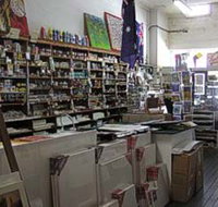 Bentleg Market and Gallery - Schoolies Week Accommodation
