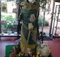 Taree Craft Centre - Schoolies Week Accommodation