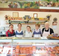 Mentges Master Meats - Schoolies Week Accommodation
