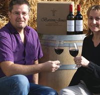 Barton Jones Wines - Schoolies Week Accommodation