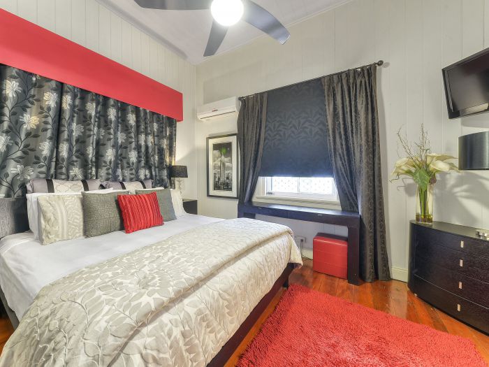 Spring Hill QLD Schoolies Week Accommodation