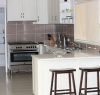 Dumaresq Homestead - Schoolies Week Accommodation