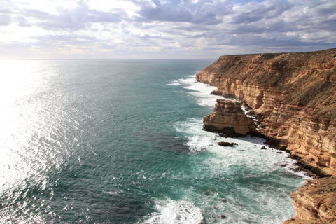 G Adventures - Schoolies Week Accommodation 2