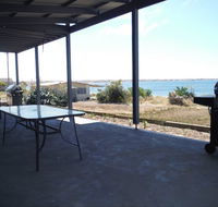 Number 99A - Schoolies Week Accommodation