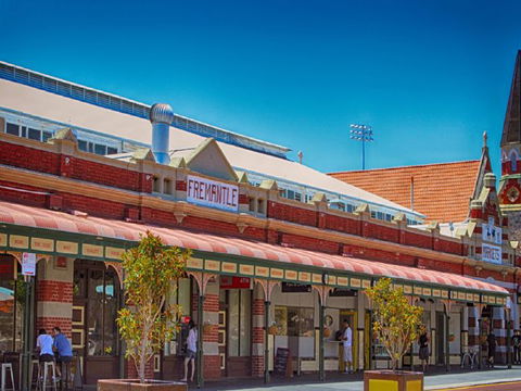 Perth-Tours WA - Schoolies Week Accommodation 3