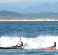 Challenge Kayaks Australia - Schoolies Week Accommodation