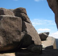 Square Rock - Schoolies Week Accommodation